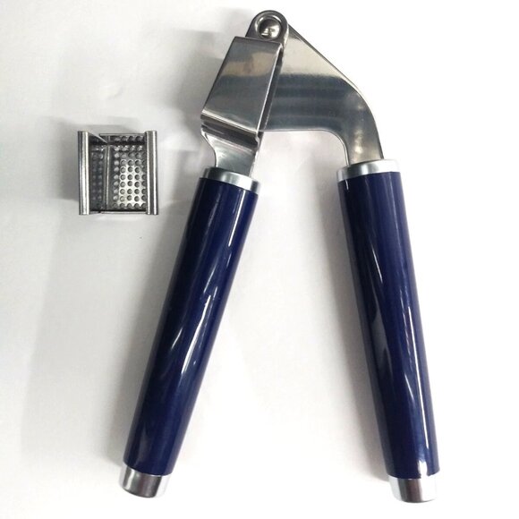 KitchenAid Garlic Squeeze Press Removable Dishwasher Safe - Picture 2 of 6